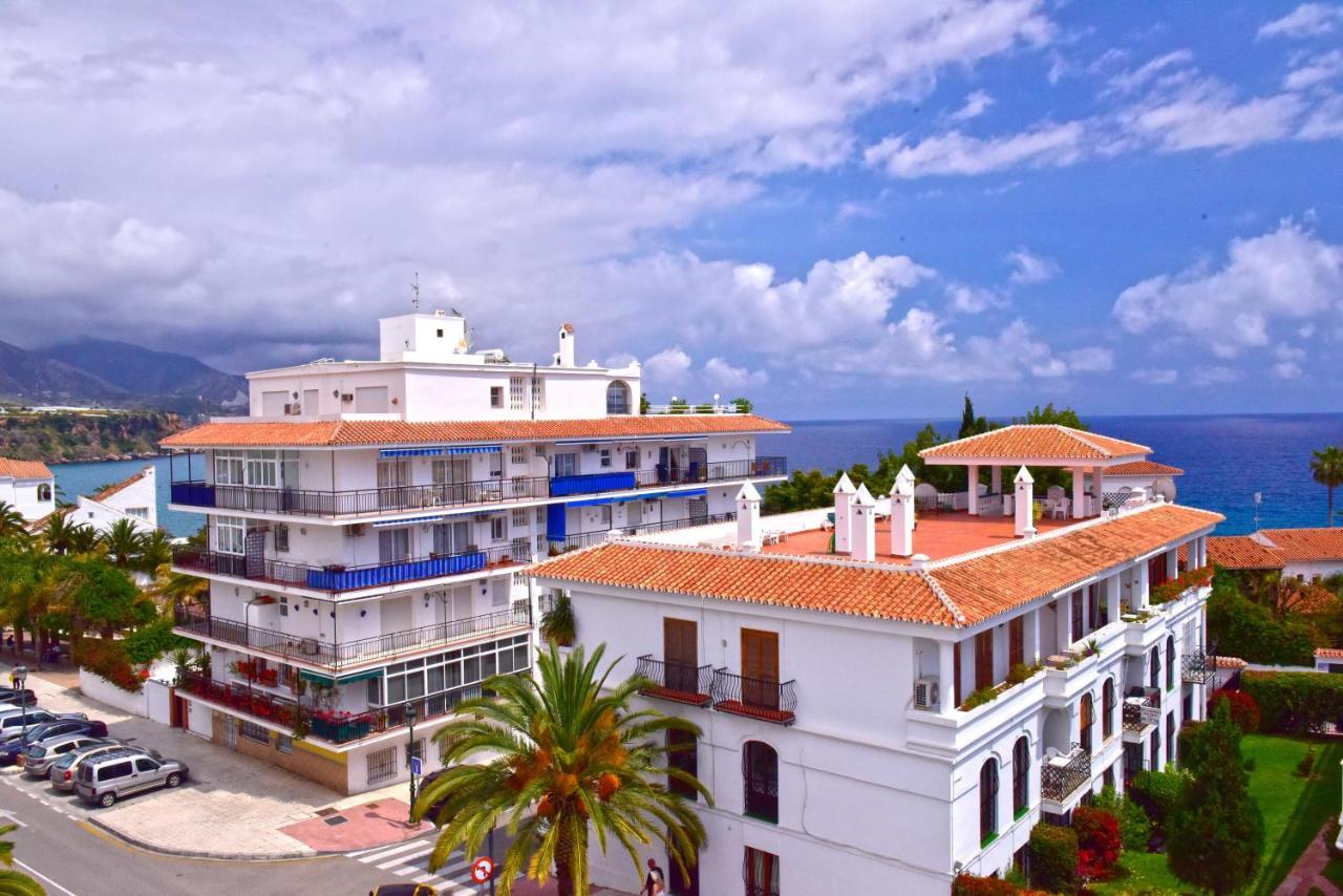 Nerja Center Apartment With Sea View Экстерьер фото